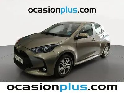 Usado Toyota Yaris Edition 125 HP (91 kW) 2024 Castanho Citadino