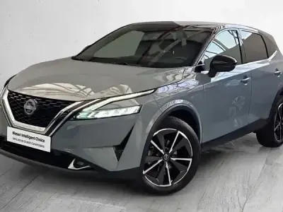 Begagnad Nissan Qashqai Tekna 140 HK (102 kW) 2024 Grå SUV