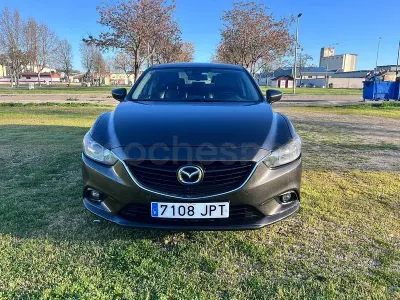 Usado Mazda 3 Luxury 150 CV (110 kW) 2016 Marrón Berlina