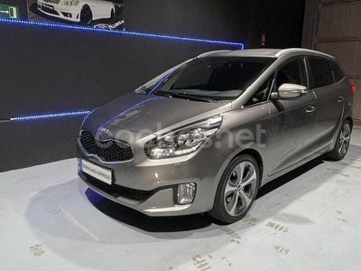 Gris / plata Usado 2016 Kia Carens Monovolumen | 13.200 € (Un poco caro)