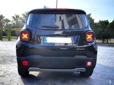 Usado Jeep Renegade Sport 110 CV (80 kW) 2017 Negro SUV