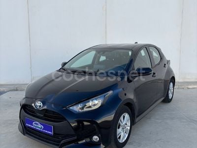 Toyota Yaris Hybrid