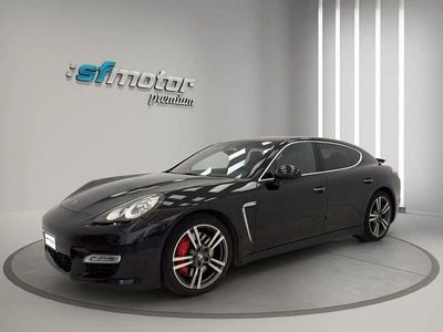 Begagnad Porsche Panamera 300 HK (220 kW) 2010 Svart Halvkombi