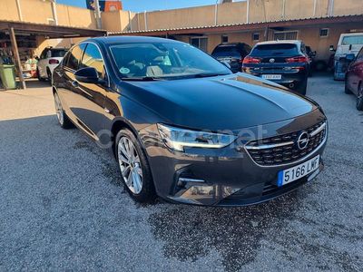 Gris / plata Usado 2021 Opel Insignia Business Elegance Berlina | 14.600 € (Un poco caro)