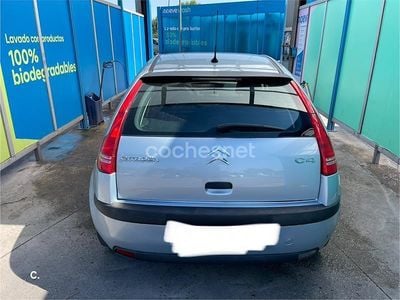Usado Citroën C4 92 CV (67 kW) 2007 Gris / plata Berlina