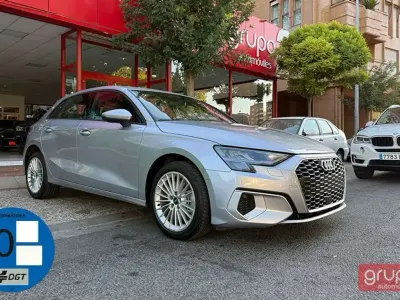 Usado Audi A3 Sportback Advanced 204 CV (150 kW) 2022 Plateado Utilitario