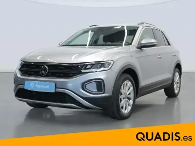 Usado VW T-Roc Life 110 CV (80 kW) 2022 Gris SUV