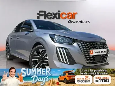 Usado Peugeot 208 Allure 100 CV (73 kW) 2025 Gris Utilitario