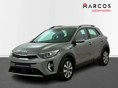 Usado Kia Stonic 100 CV (73 kW) 2024 SUV