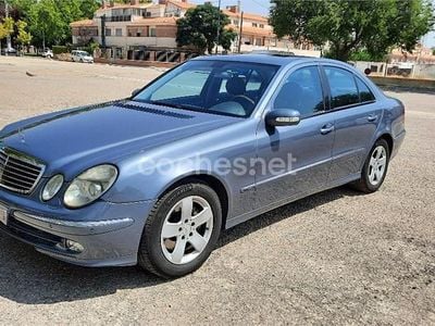Mercedes E320