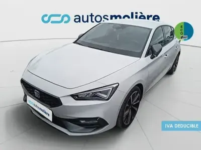 Begagnad Seat Leon FR 150 HK (110 kW) 2022 Vit