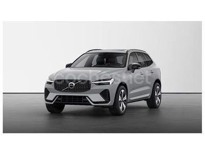 Gris / plata Nuevo 2025 Volvo XC60 Plus SUV | 59.900 € (Precio justo)