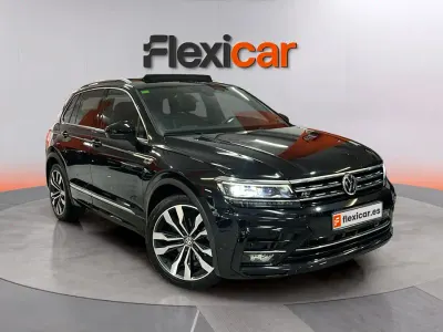 Usado VW Tiguan Sportline 150 CV (110 kW) 2018 Negro SUV