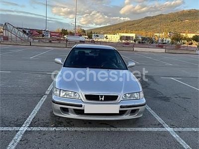 Gris / plata Usado 1999 Honda Accord Berlina | 2700 €