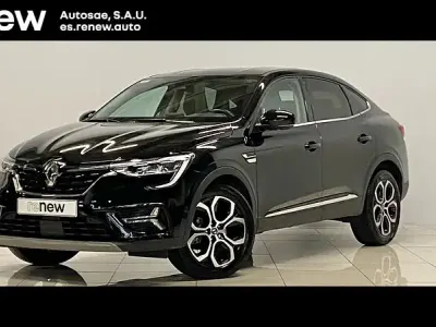 Usado Renault Arkana Techno 140 CV (102 kW) 2023 Negro SUV