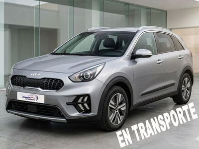 Usado Kia Niro 105 CV (77 kW) 2022 Gris SUV
