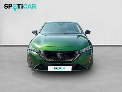 Usado Peugeot 308 Allure 180 CV (132 kW) 2022 Verde Berlina