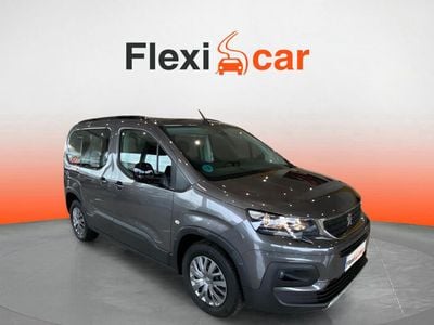 Usado Peugeot Rifter Allure 131 CV (96 kW) 2023 Gris Monovolumen