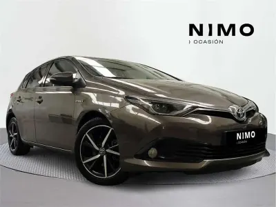 Usado Toyota Auris Hybrid