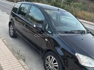 Usado Ford C-MAX Ghia 109 CV (80 kW) 2005 Negro Monovolumen