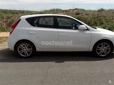 Brugt Hyundai i30 Premium 140 HK (102 kW) 2008 Hvid Sedan