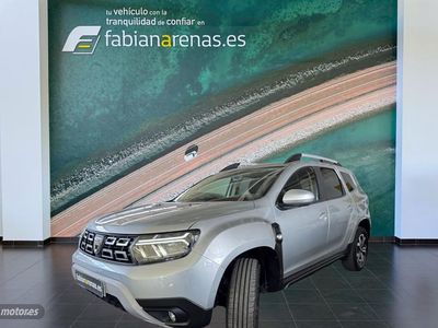 Gris / plata Usado 2022 Dacia Duster Prestige SUV | 17.400 € (Un poco caro)