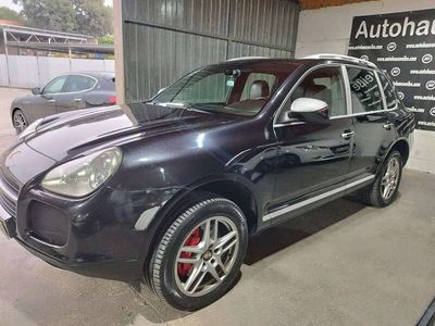 Negro Usado 2006 Porsche Cayenne SUV | 17.000 €