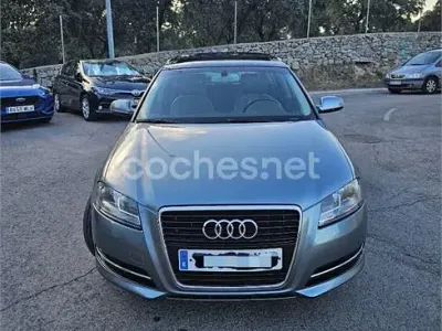 Usado Audi A3 Ambition 125 CV (91 kW) 2011 Gris / plata Utilitario