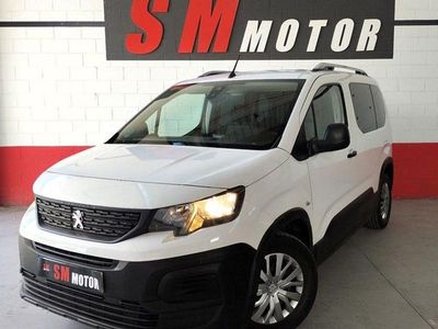 Usado Peugeot Rifter Active 75 CV (55 kW) 2019 Blanco Monovolumen