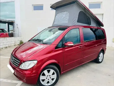 Usado Mercedes Viano 150 CV (110 kW) 2004 Granate Monovolumen