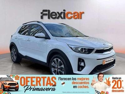 Usado Kia Stonic 101 CV (74 kW) 2020 Blanco SUV
