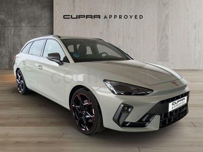 Usado Cupra Leon 150 CV (110 kW) 2025 Gris / plata Familiar