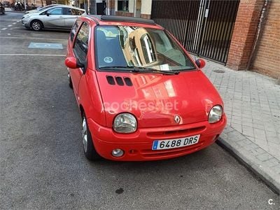 Rojo Usado 2005 Renault Twingo Privilege Utilitario | 3900 €