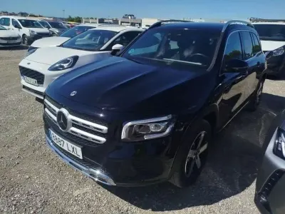 Usado Mercedes GLB200 136 CV (100 kW) 2022 Negro SUV