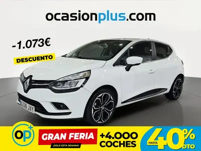 Usado Renault Clio Zen 120 CV (88 kW) 2017 Blanco