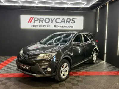Usado Toyota RAV4 Advance 124 CV (91 kW) 2015 Negro SUV