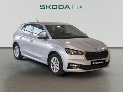Gris plata Usado 2025 Skoda Fabia Selection Berlina | 19.390 € (Precio justo)