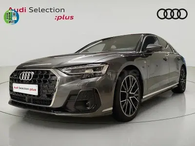 Usado Audi A8 S-Line 286 CV (210 kW) 2025 Gris / plata Berlina