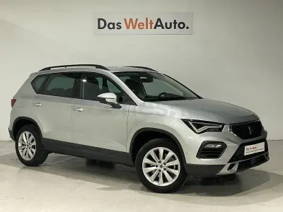 Usado Seat Ateca Style 150 CV (110 kW) 2025 Gris plata SUV