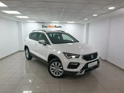 Usado Seat Ateca Style 150 CV (110 kW) 2022 Blanco SUV