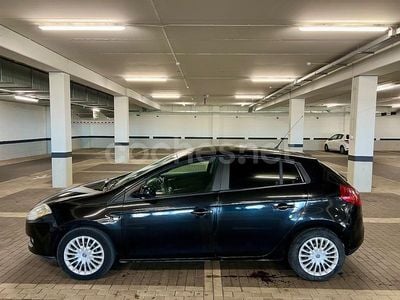 Usado Fiat Bravo Dynamic 105 CV (77 kW) 2008 Negro Utilitario