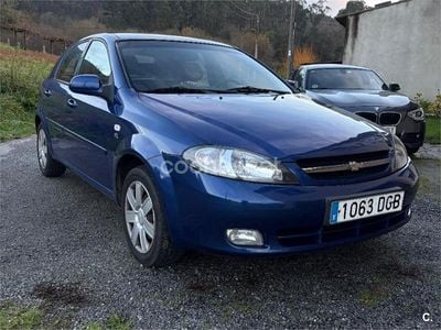 Usado Chevrolet Lacetti SX 109 CV (80 kW) 2005 Azul Berlina