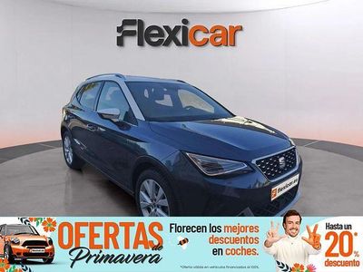 Usado Seat Arona Xperience 110 CV (80 kW) 2022 Gris SUV