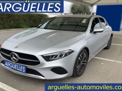Begagnad Mercedes A200