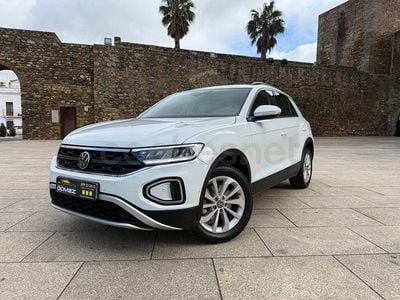 Usado VW T-Roc Life 150 CV (110 kW) 2023 Blanco SUV