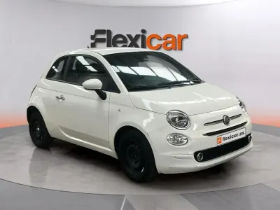 Używany Fiat 500 70 KM (51 kW) 2022 Biały Sedan/Limuzyna