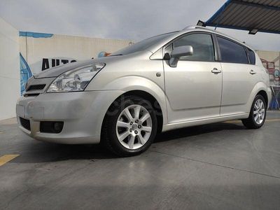 Usado Toyota Corolla Verso Sol 136 CV (100 kW) 2006 Gris / plata Monovolumen