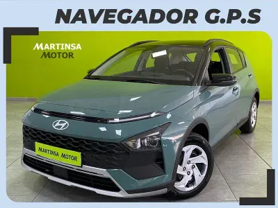 Usado Hyundai Bayon 101 CV (74 kW) 2025 Verde SUV
