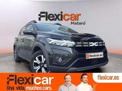 Usado Dacia Sandero Essentiel 101 CV (74 kW) 2023 Gris Utilitario