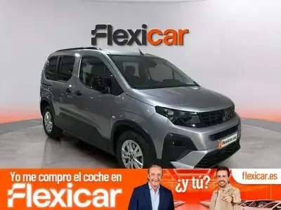 Usado Peugeot Rifter Allure 100 CV (73 kW) 2025 Gris Monovolumen